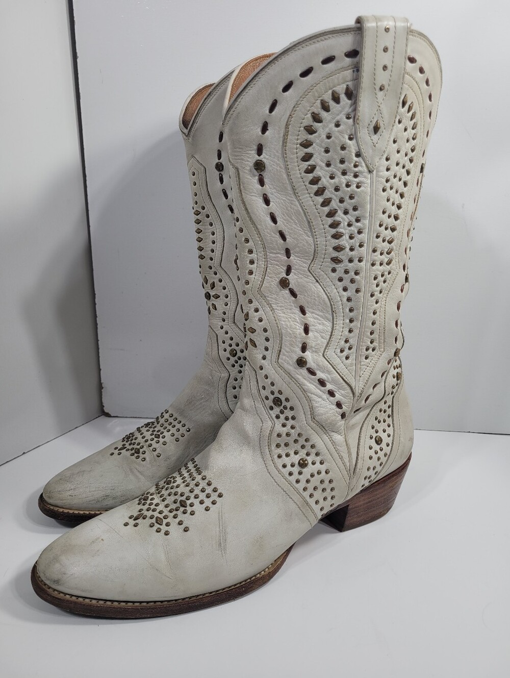 FRYE Women White Leather All Over Studded Cowboy Boots Western Cowgirl Size 10